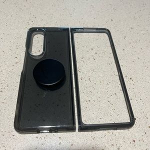 Tech 21 Phone case with pop socket for Galaxy Z3 fold